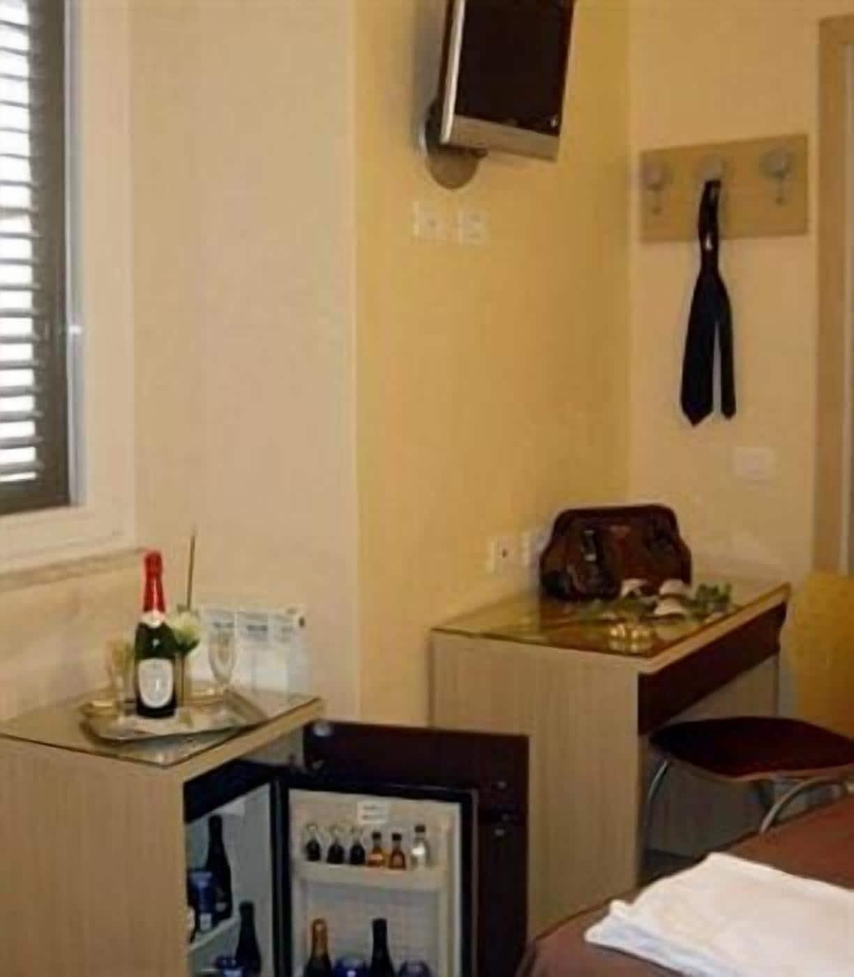فندق Elide روما المظهر الخارجي الصورة